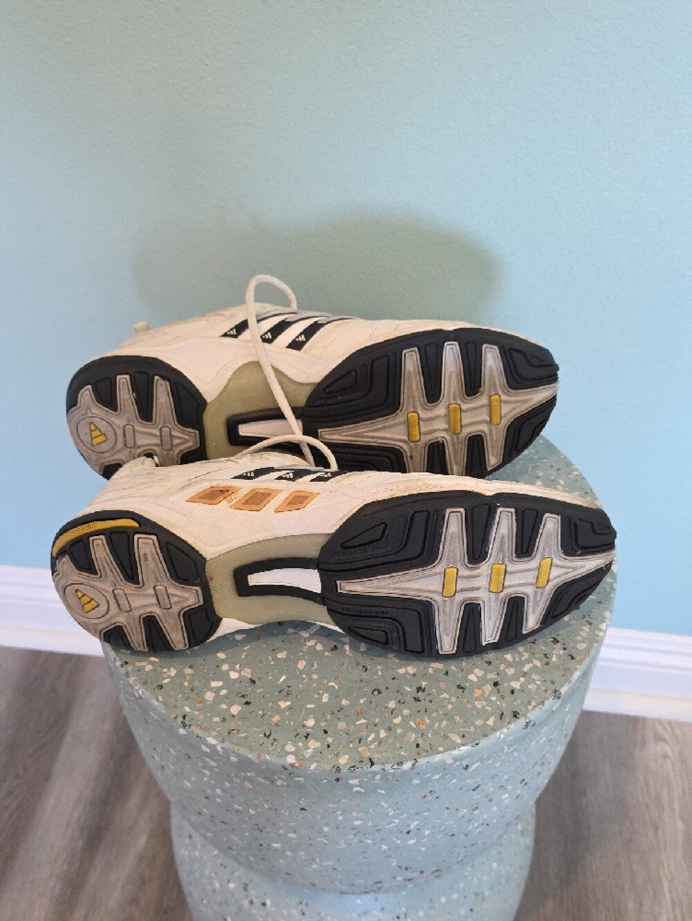 Adidas RESPONSE White and Black Athletic Sneakers - Picture 4 of 4